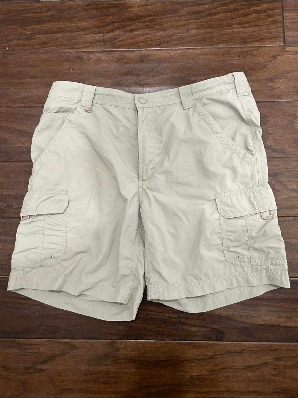 Field & Stream Men's Cargo Shorts in Light Khaki